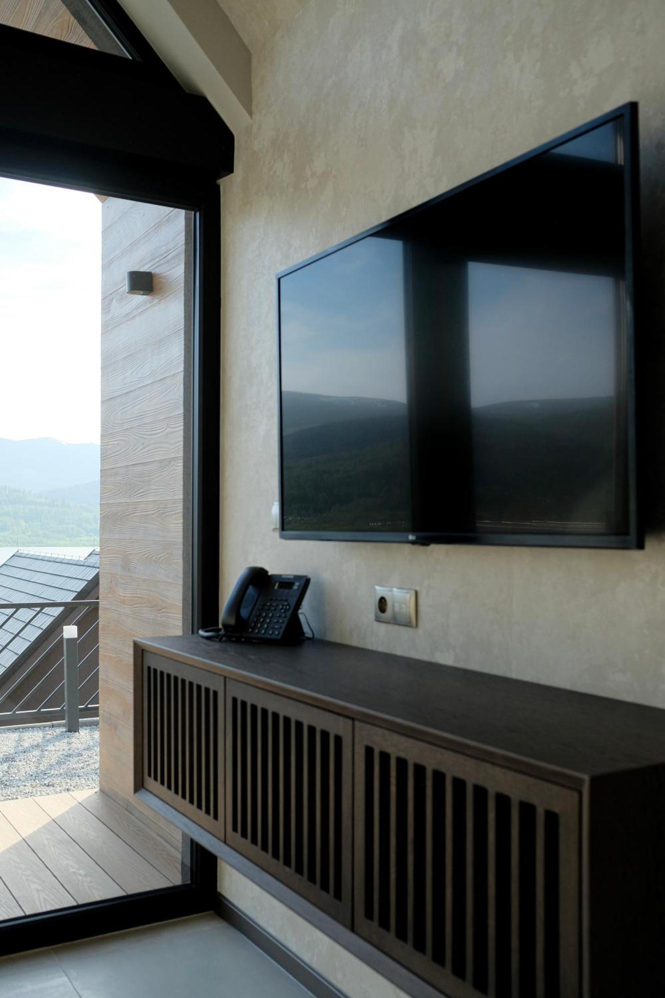 Wille W Lake Hill Karkonosze Resort & Spa Sosnówka Esterno foto